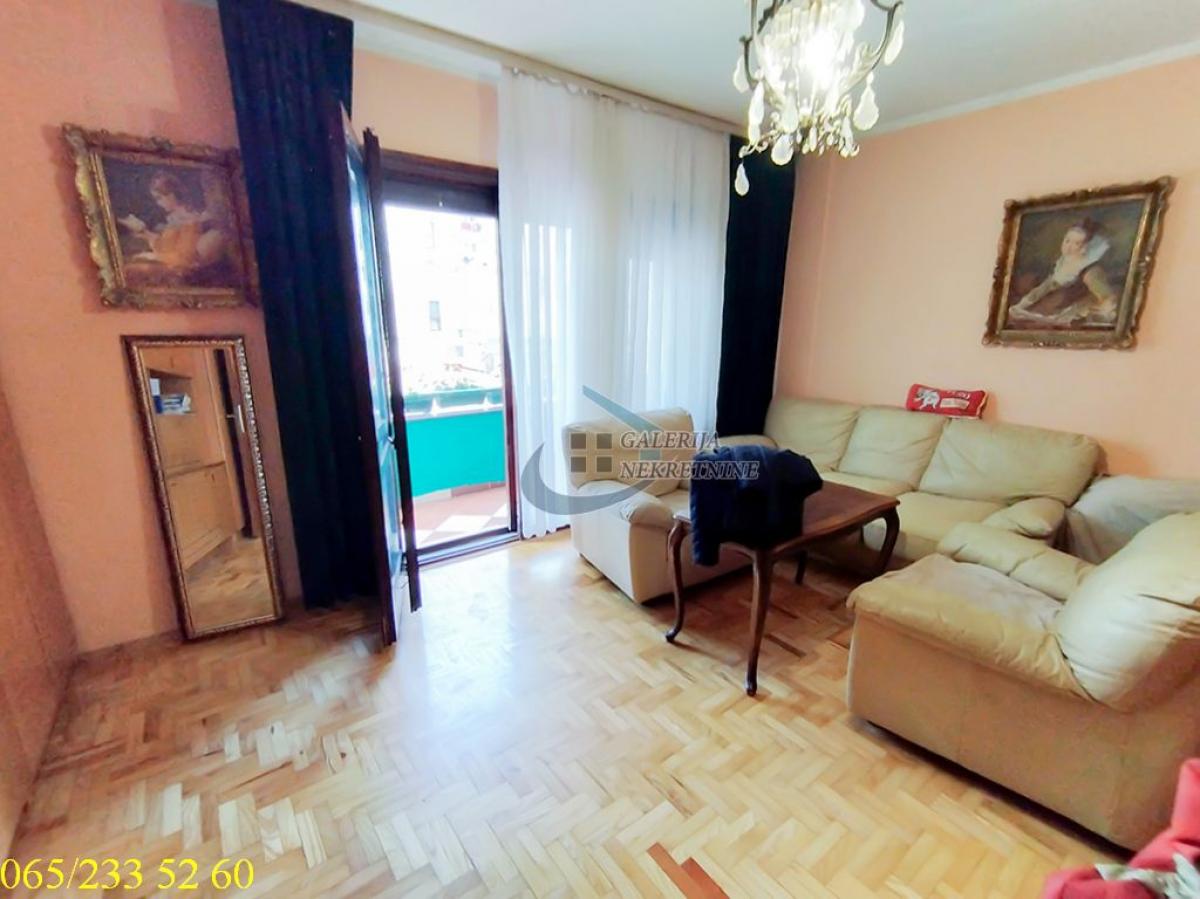 Dvoiposoban stan na prodaju, Labudovo Brdo, Beograd, 64m², 177.000 €
