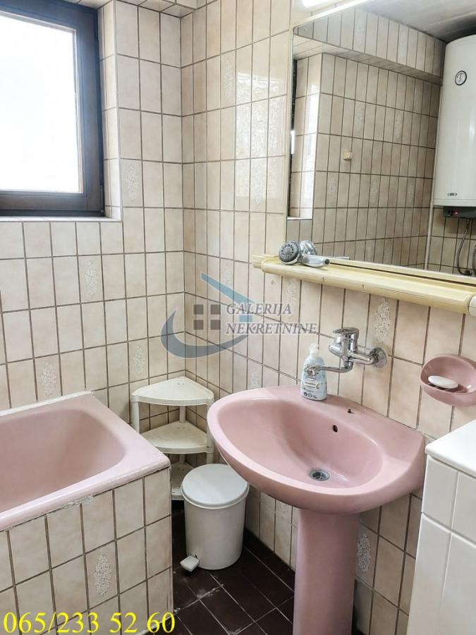 Četvorosoban stan na prodaju, Centar, Beograd, 109m², 245.000 €