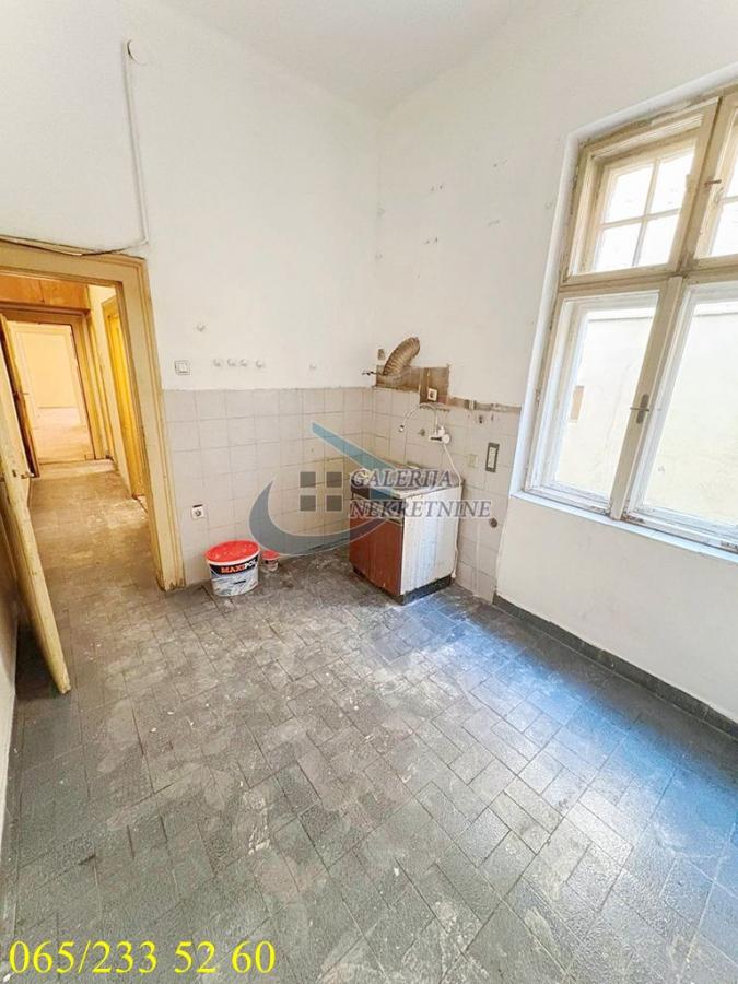 Četvorosoban stan na prodaju, Gundulićev Venac, Beograd, 91m², 359.000 €