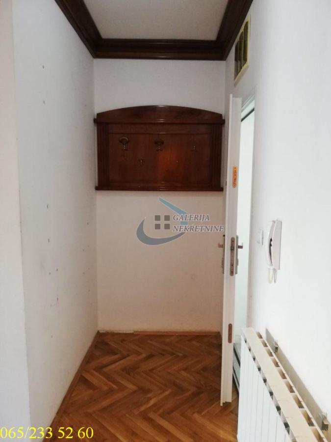 Četvorosoban stan na prodaju, Dedinje, Beograd, 117m², 2. sprat, 468.000 €