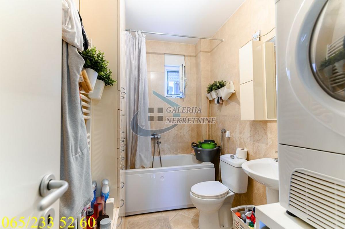 Trosoban stan na prodaju, Učiteljsko Naselje, Beograd, 58m², 199.000 €