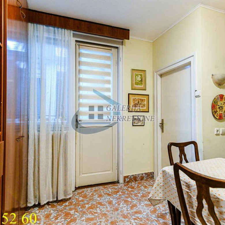 Dvosoban stan na prodaju, Krunski Venac, Beograd, 62m², 290.000 €