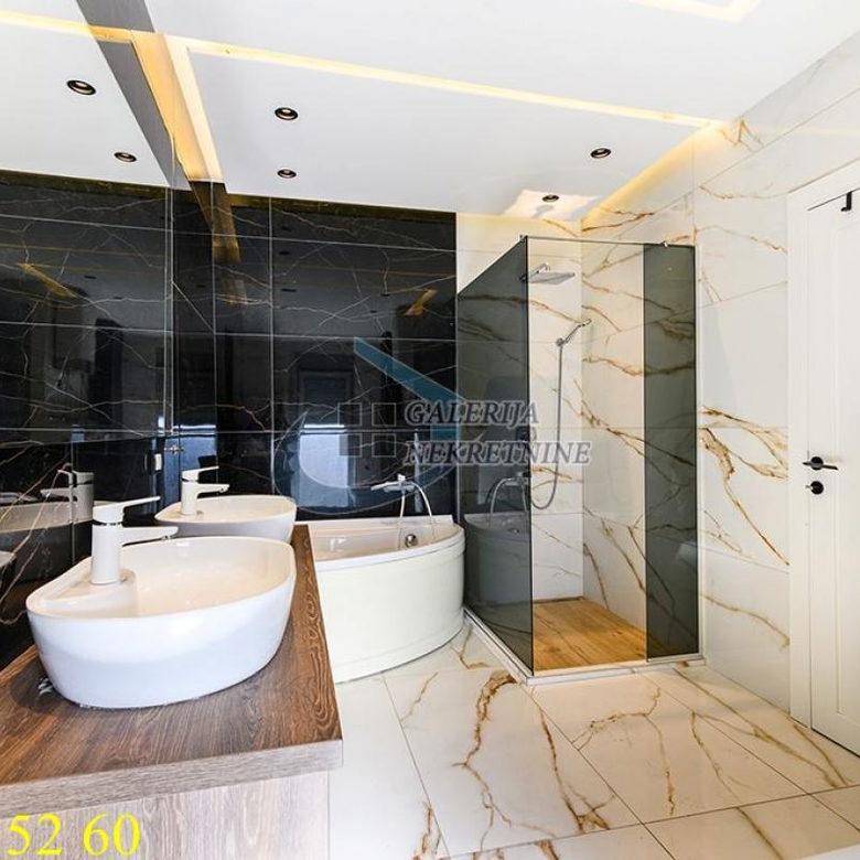 Petosoban stan za izdavanje, Banovo Brdo, Beograd, 195m², 2.500 €/mes