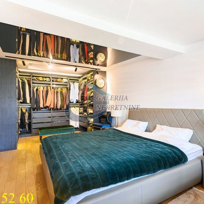 Trosoban stan na prodaju, Južni Bulevar, Beograd, 83m², 389.000 €
