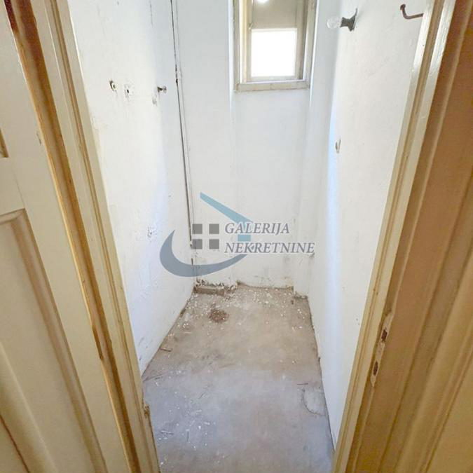 Četvorosoban stan na prodaju, Gundulićev Venac, Beograd, 91m², 359.000 €