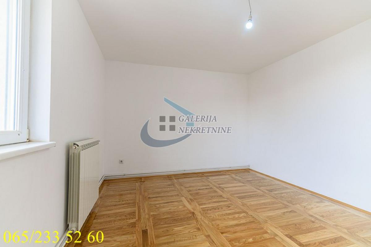 Dvosoban stan na prodaju, Višnjička Banja, Beograd, 55m², Visoko prizemlje, 175.000 €