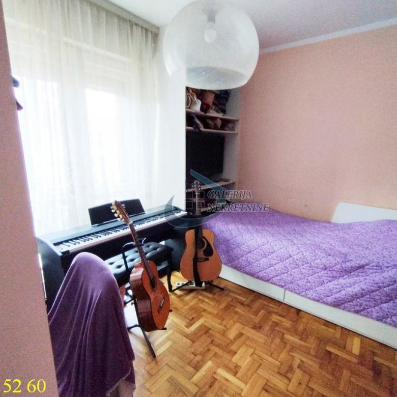 Dvoiposoban stan na prodaju, Labudovo Brdo, Beograd, 64m², 177.000 €
