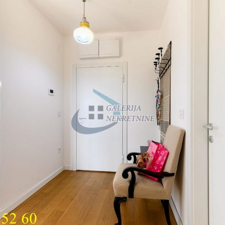 Dvosoban stan na prodaju, Blok 58, Beograd, 62m², 345.000 €