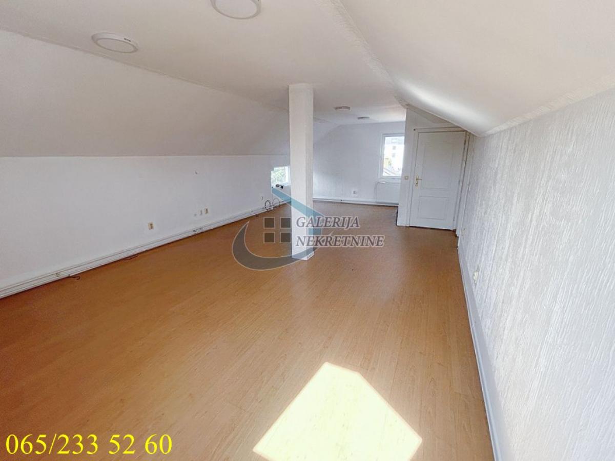 actionimagesite31agencygalerijanekimgjfg8podug3-12 Četvorosoban stan za izdavanje, Bioskop Voždovac, Beograd, 176m², 1.500 €/mes