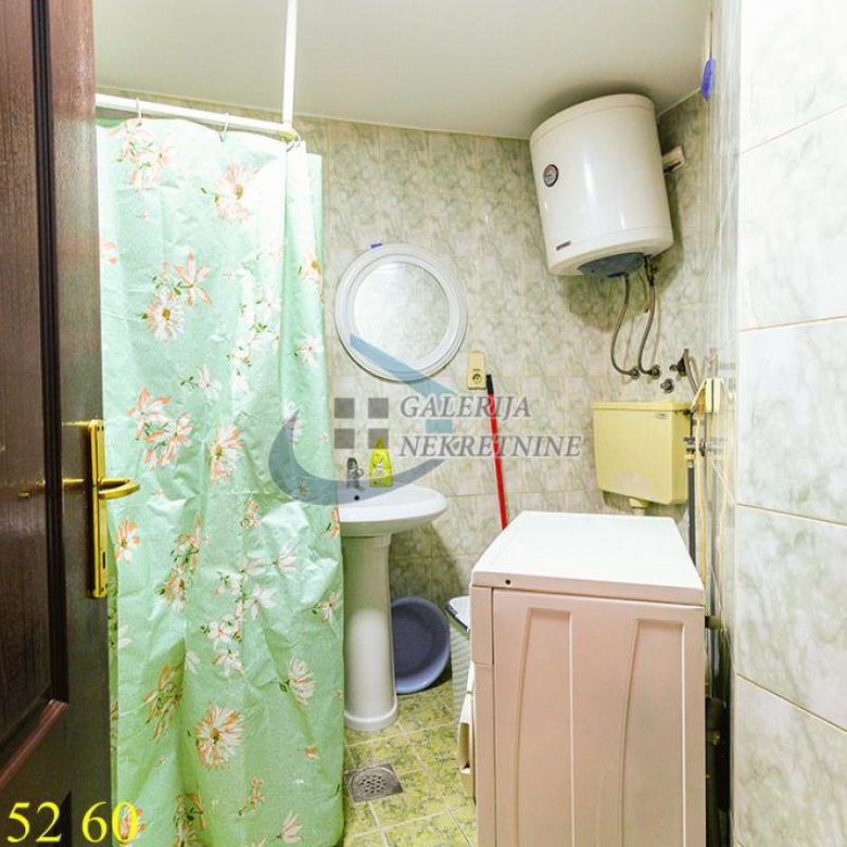 Dvosoban stan na prodaju, Đeram Pijaca, Beograd, 37m², 1. sprat, 109.800 €