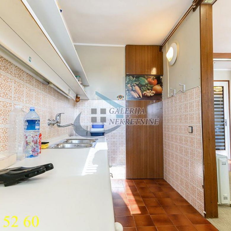 Trosoban stan na prodaju, Zeleni Venac, Beograd, 72m², 225.000 €