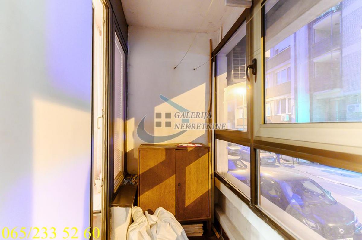 Troiposoban stan na prodaju, Karađorđev Park, Beograd, 73m², 299.000 €