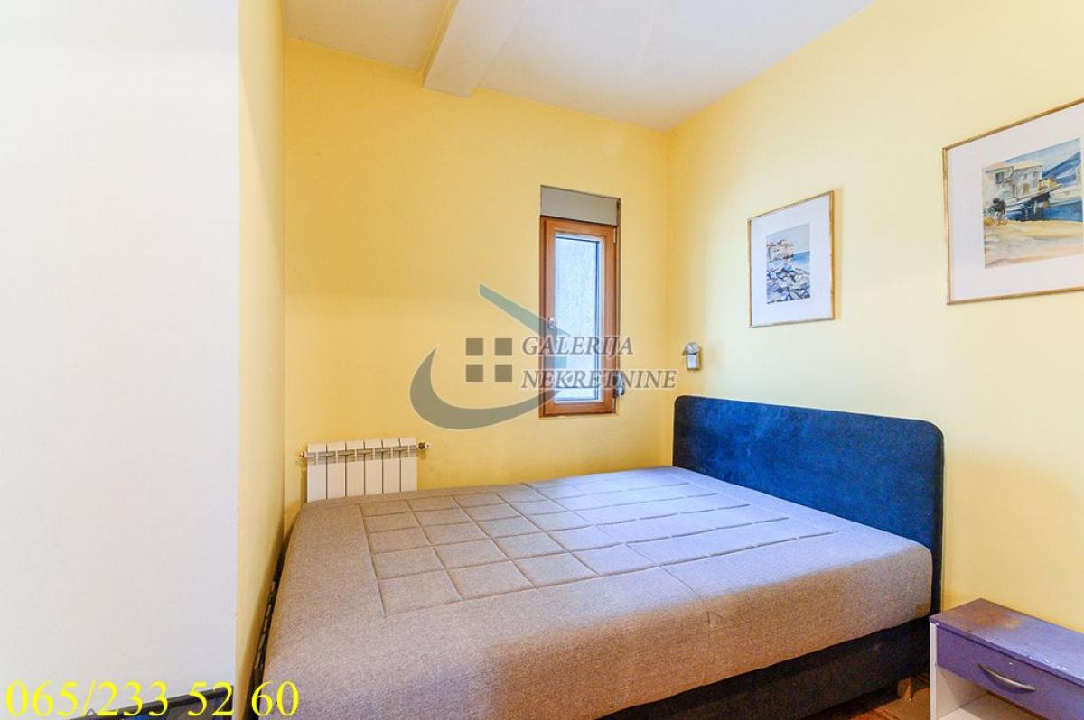 Trosoban stan na prodaju, Atelje 212, Beograd, 78m², 4. sprat, 315.000 €