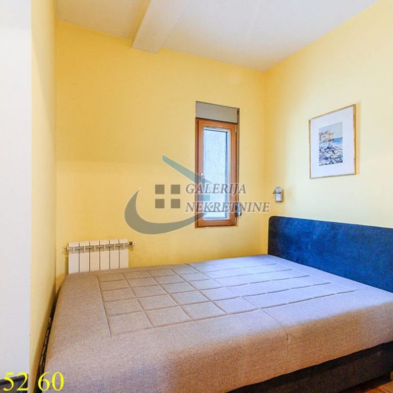 Trosoban stan na prodaju, Atelje 212, Beograd, 78m², 4. sprat, 315.000 €