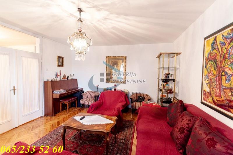 Troiposoban stan na prodaju, Lipov Lad, Beograd, 88m², 310.000 €