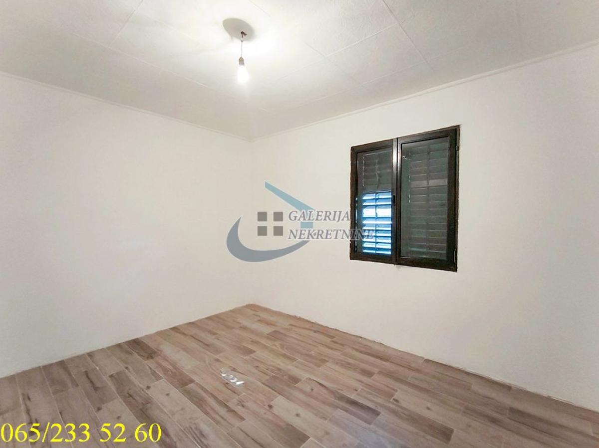actionimagesite31agencygalerijanekimgkjp8jzycxf-10 Kuća na prodaju, Mali Mokri Lug, Beograd, 59m², 108.000 €