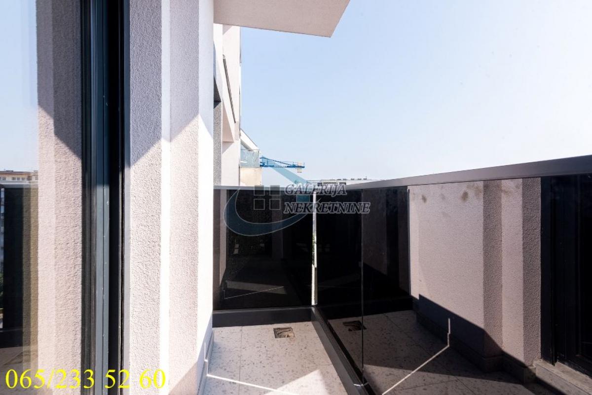 actionimagesite31agencygalerijanekimgm4w5dbe3e3-10 Troiposoban stan na prodaju, Gundulićev Venac, Beograd, 70m², 195.000 €