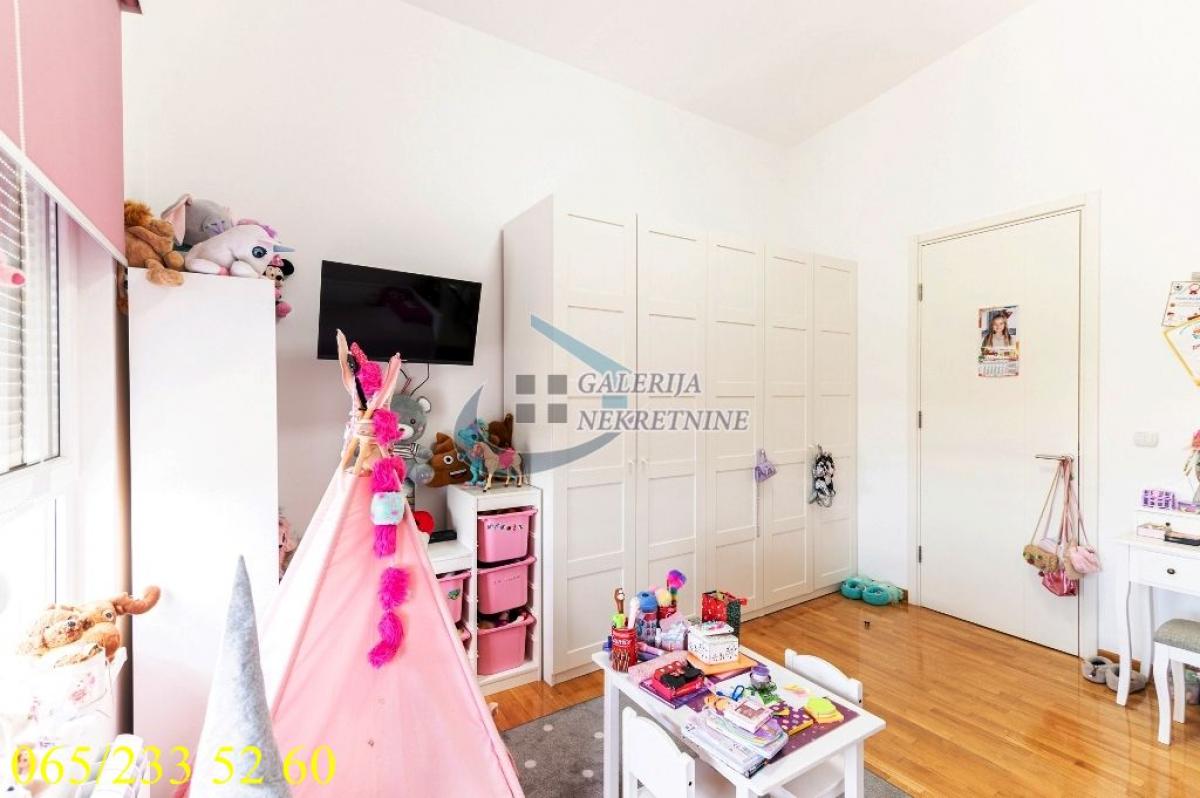 actionimagesite31agencygalerijanekimgmkdj2mvsv4-15 Četvorosoban stan na prodaju, Blok 67 – Belville, Beograd, 94m², 535.000 €