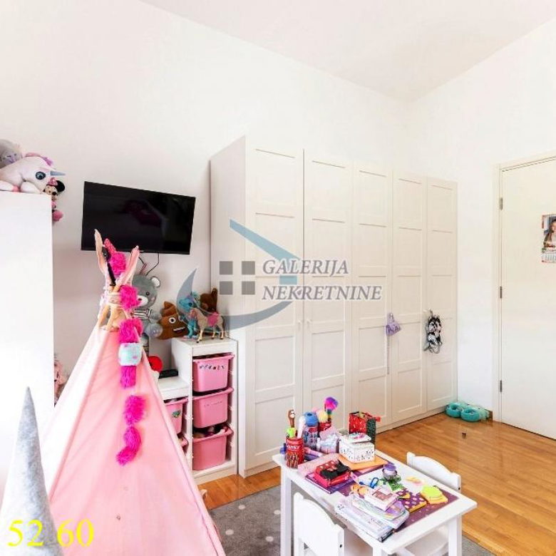 Četvorosoban stan na prodaju, Blok 67 – Belville, Beograd, 94m², 535.000 €