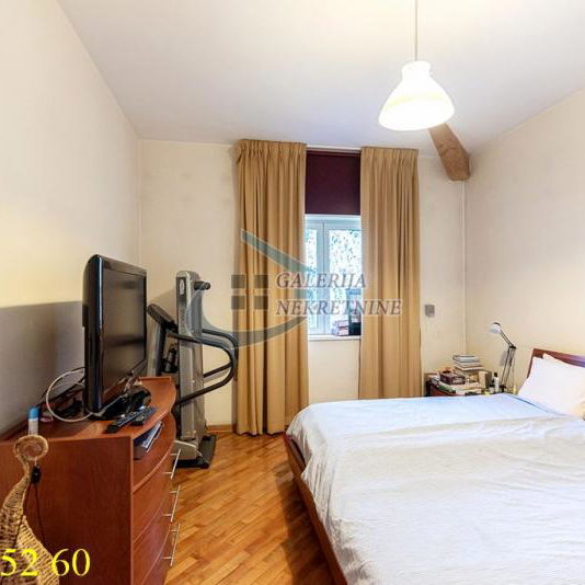 Petosoban stan na prodaju, FON, Beograd, 375m², 980.000 €