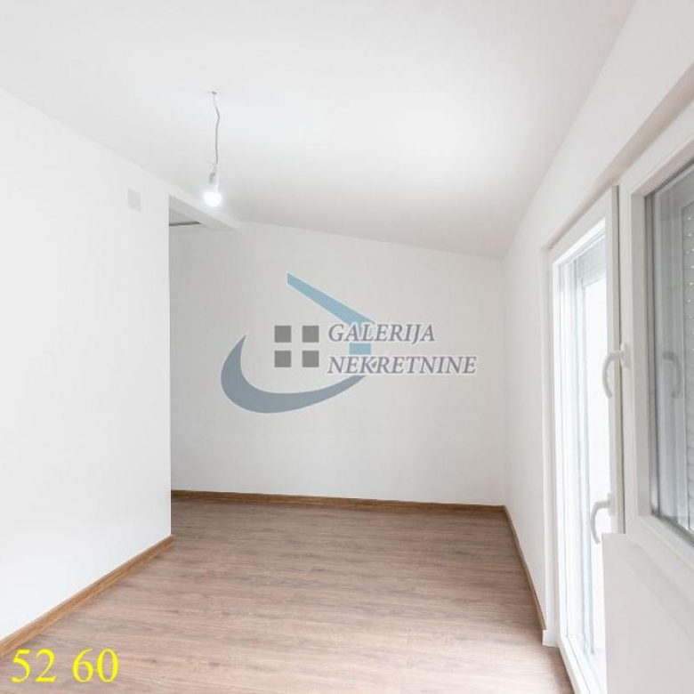 Trosoban stan na prodaju, Hala Pionir, Beograd, 68m², 237.500 €