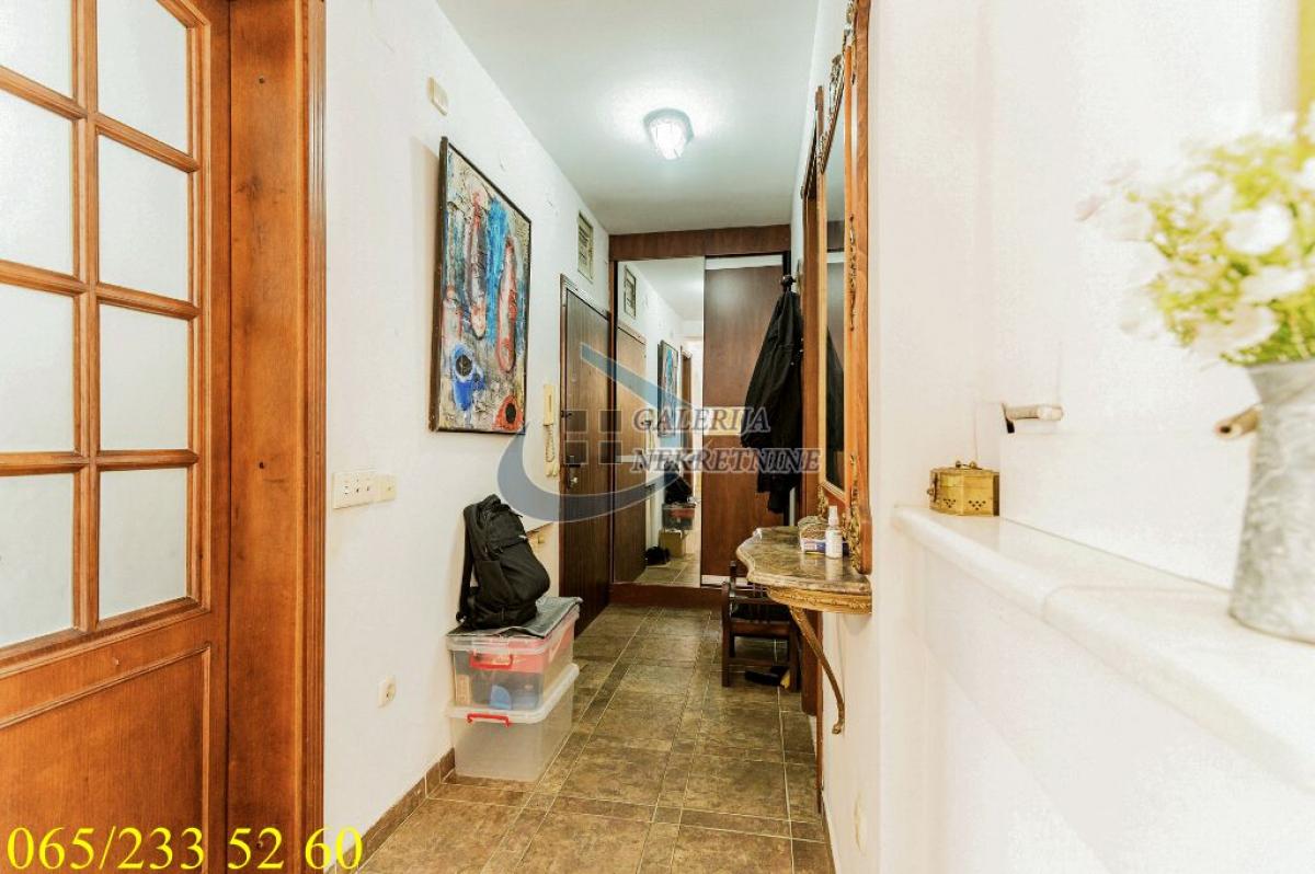 Petosoban stan na prodaju, Atelje 212, Beograd, 108m², 465.000 €