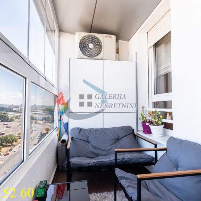 Četvorosoban stan na prodaju, Blok 67 – Belville, Beograd, 94m², 535.000 €