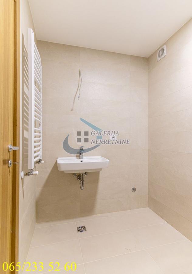 actionimagesite31agencygalerijanekimgofzm3sa6aj-15 Trosoban stan na prodaju, Kluz, Beograd, 67m², 3. sprat, 240.000 €