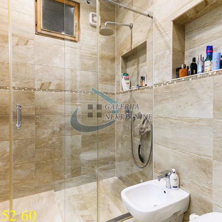 Trosoban stan na prodaju, Skupština, Beograd, 95m², 417.000 €