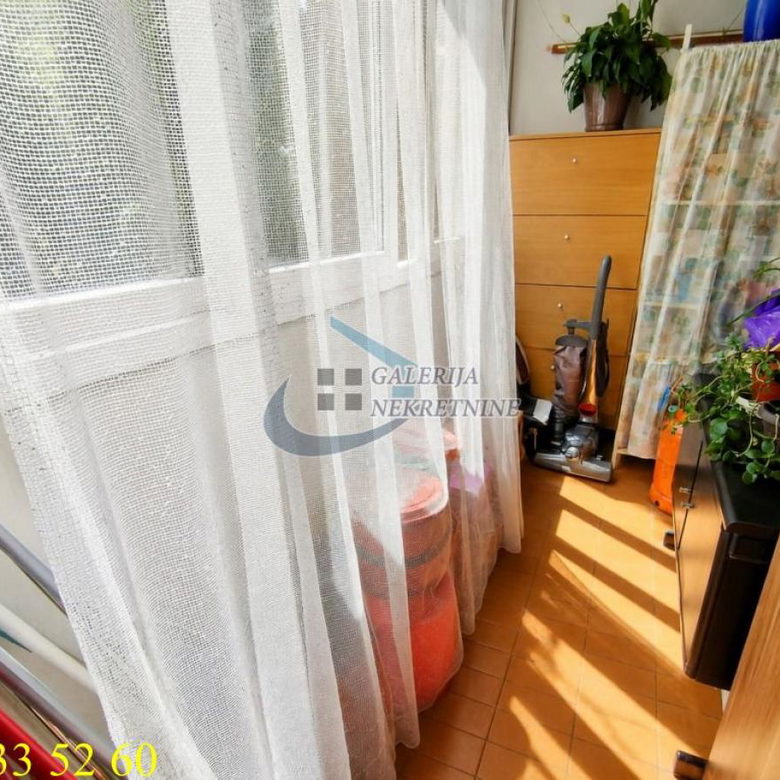 Troiposoban stan na prodaju, Labudovo Brdo, Beograd, 95m², 270.000 €