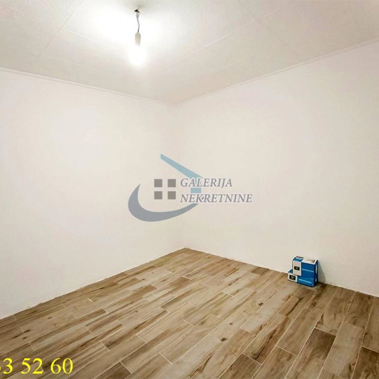 Kuća na prodaju, Mali Mokri Lug, Beograd, 59m², 108.000 €