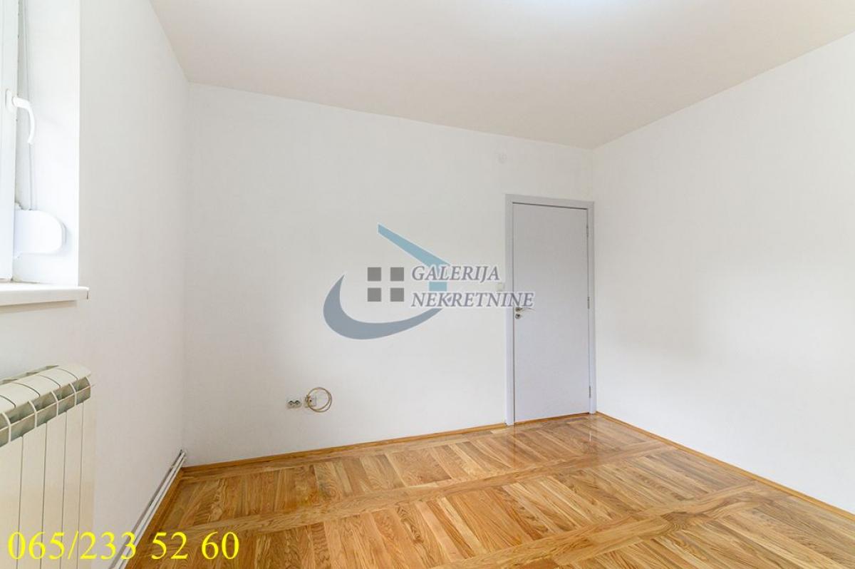 Dvosoban stan na prodaju, Višnjička Banja, Beograd, 55m², Visoko prizemlje, 175.000 €