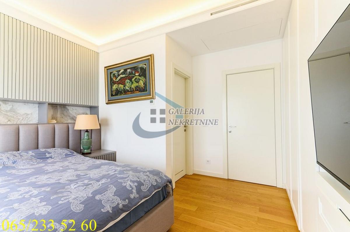 Trosoban stan na prodaju, Blok 65, Beograd, 95m², 530.000 €