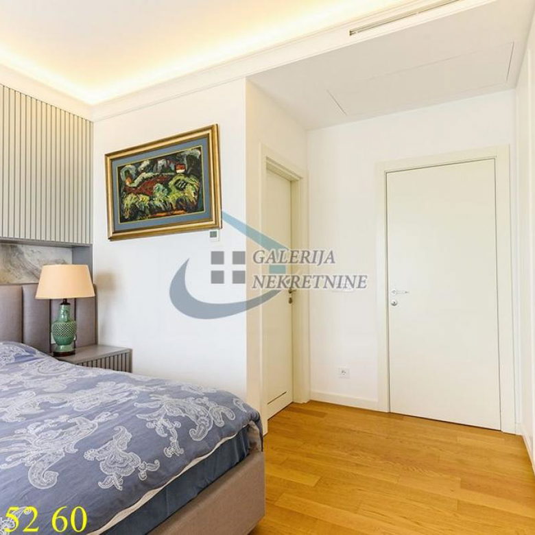 Trosoban stan na prodaju, Blok 65, Beograd, 95m², 530.000 €