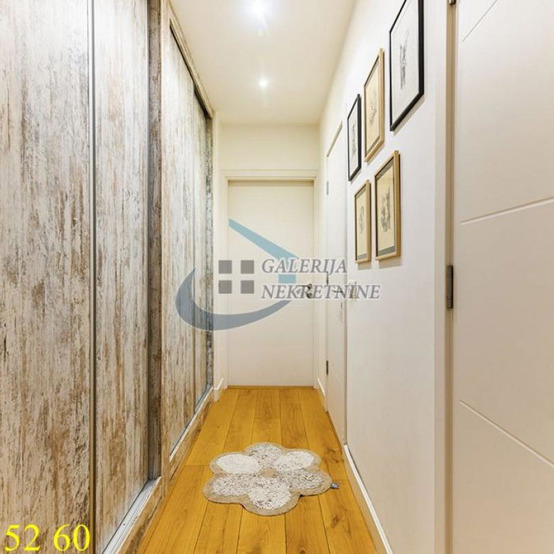 Trosoban stan na prodaju, Skupština, Beograd, 95m², 417.000 €