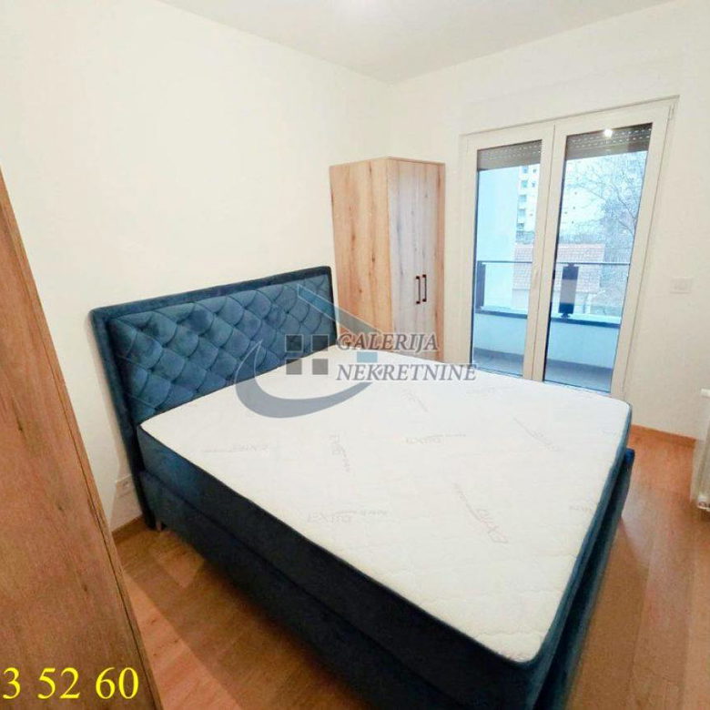 Trosoban stan na prodaju, Kluz, Beograd, 67m², 3. sprat, 240.000 €