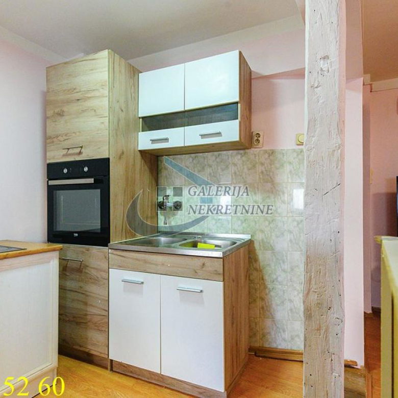Dvosoban stan na prodaju, Đeram Pijaca, Beograd, 37m², 1. sprat, 109.800 €