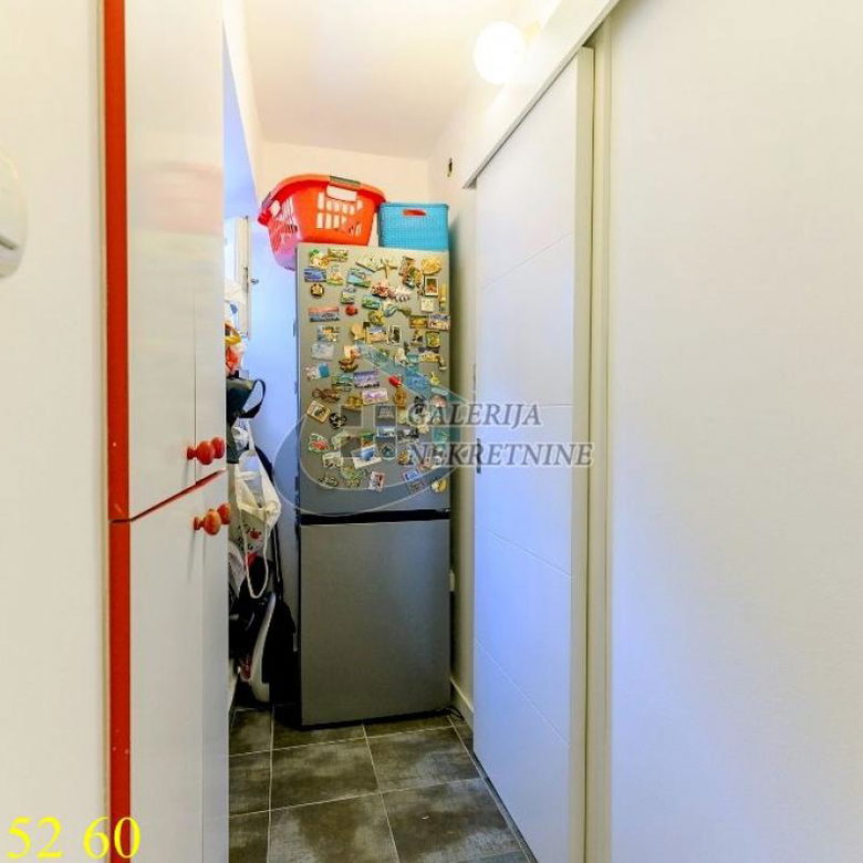 Dvoiposoban stan na prodaju, Trg Nikole Pašića, Beograd, 44m², 270.000 €