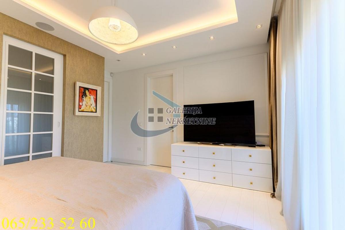 Dvosoban stan na prodaju, Dedinje, Beograd, 131m², 930.000 €