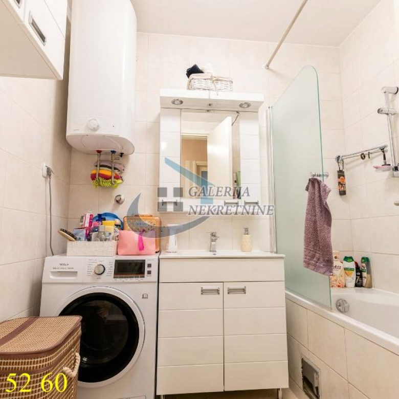 Četvorosoban stan na prodaju, Blok 67 – Belville, Beograd, 94m², 535.000 €