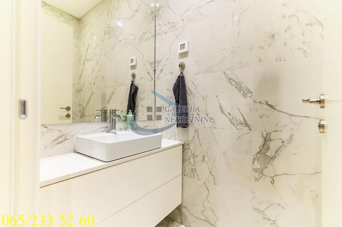 Trosoban stan na prodaju, Blok 65, Beograd, 95m², 530.000 €