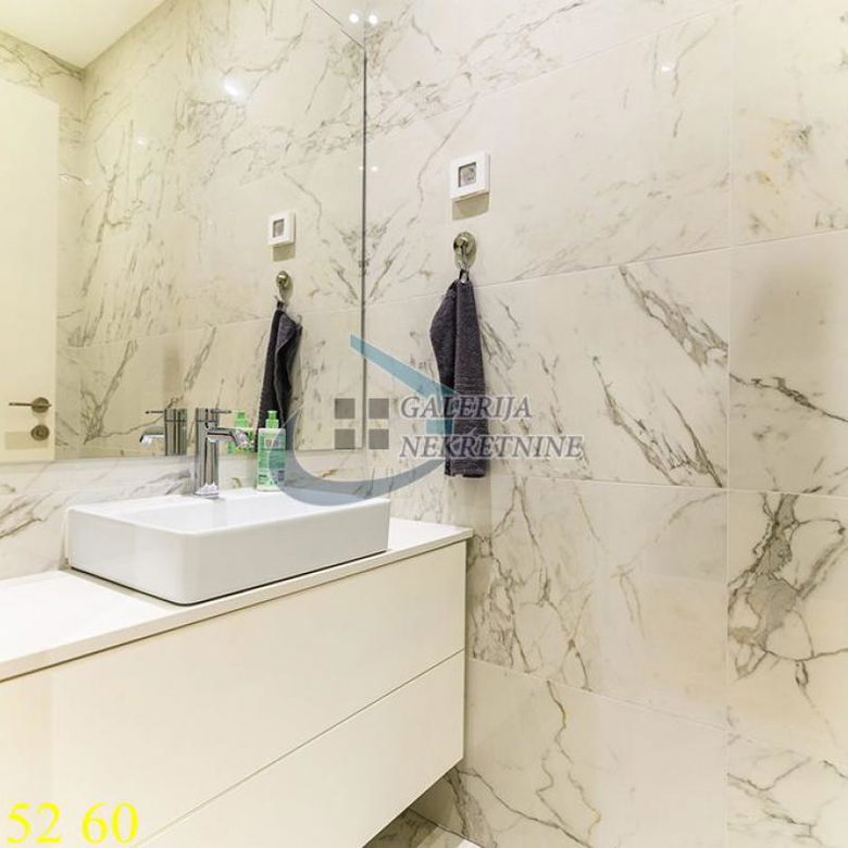 Trosoban stan na prodaju, Blok 65, Beograd, 95m², 530.000 €