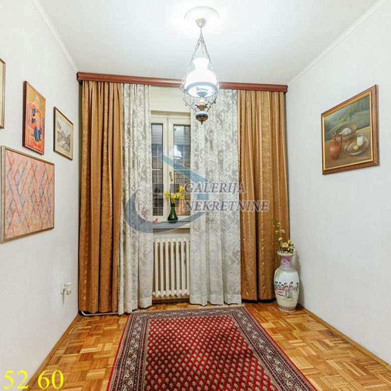 Troiposoban stan na prodaju, Karađorđev Park, Beograd, 73m², 299.000 €