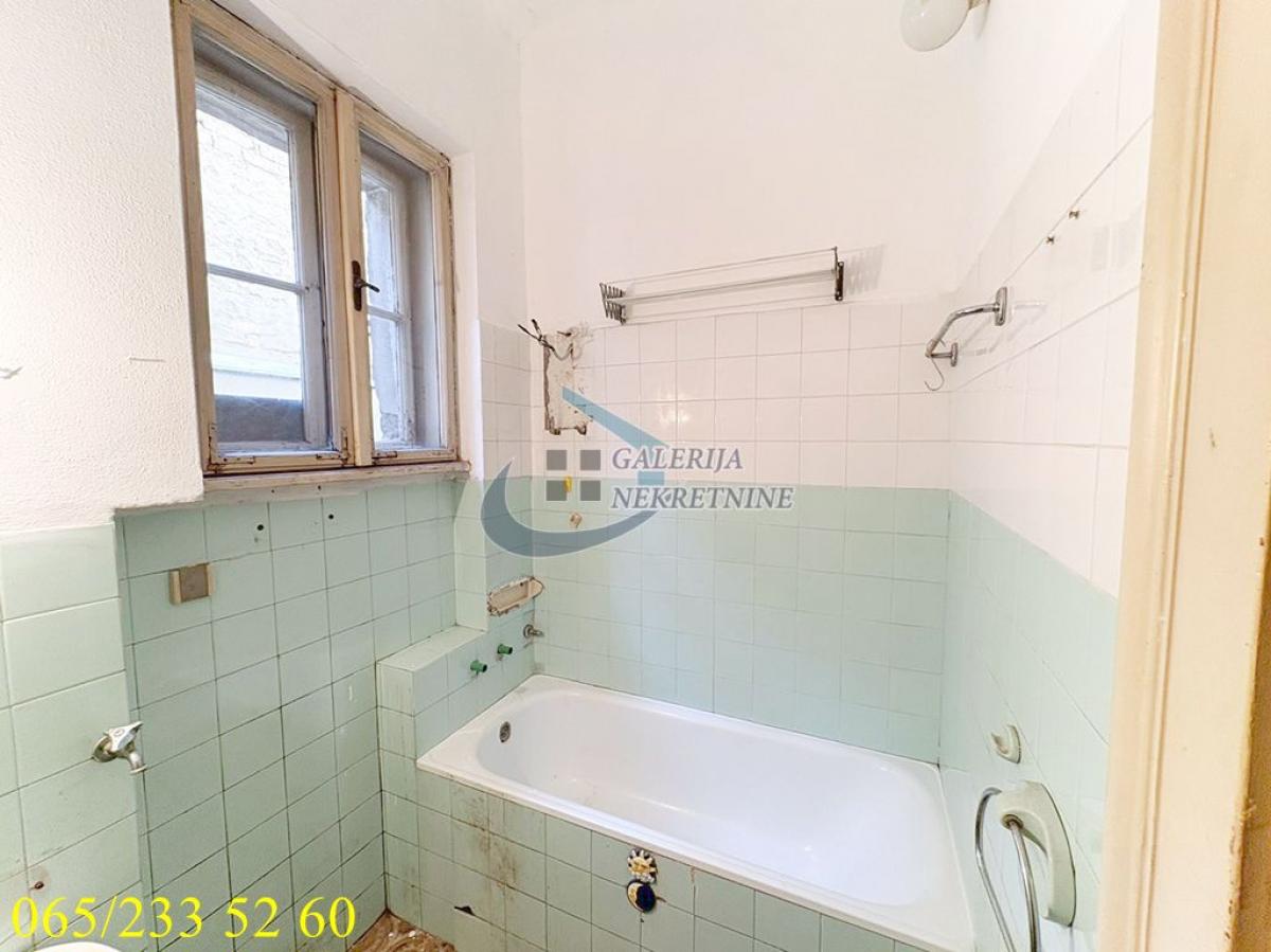 Četvorosoban stan na prodaju, Gundulićev Venac, Beograd, 91m², 359.000 €