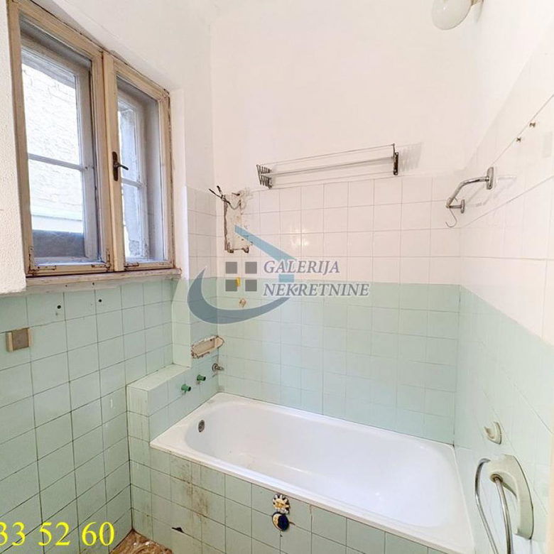 Četvorosoban stan na prodaju, Gundulićev Venac, Beograd, 91m², 359.000 €