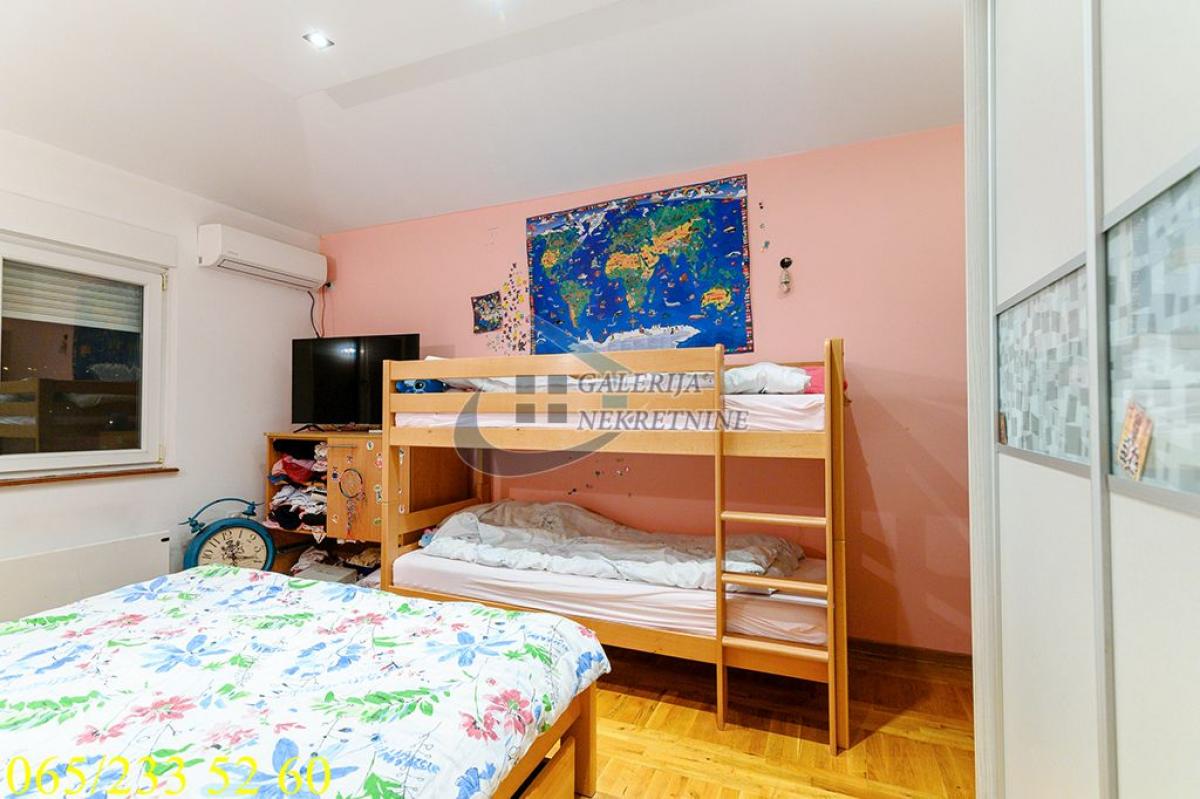 actionimagesite31agencygalerijanekimgsr0mbr7tzw-10 Trosoban stan na prodaju, Karaburma, Beograd, 72m², 4. sprat, 155.000 €