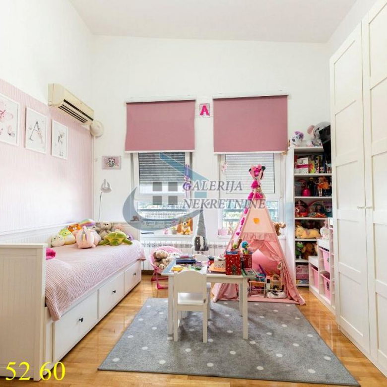 Četvorosoban stan na prodaju, Blok 67 – Belville, Beograd, 94m², 535.000 €