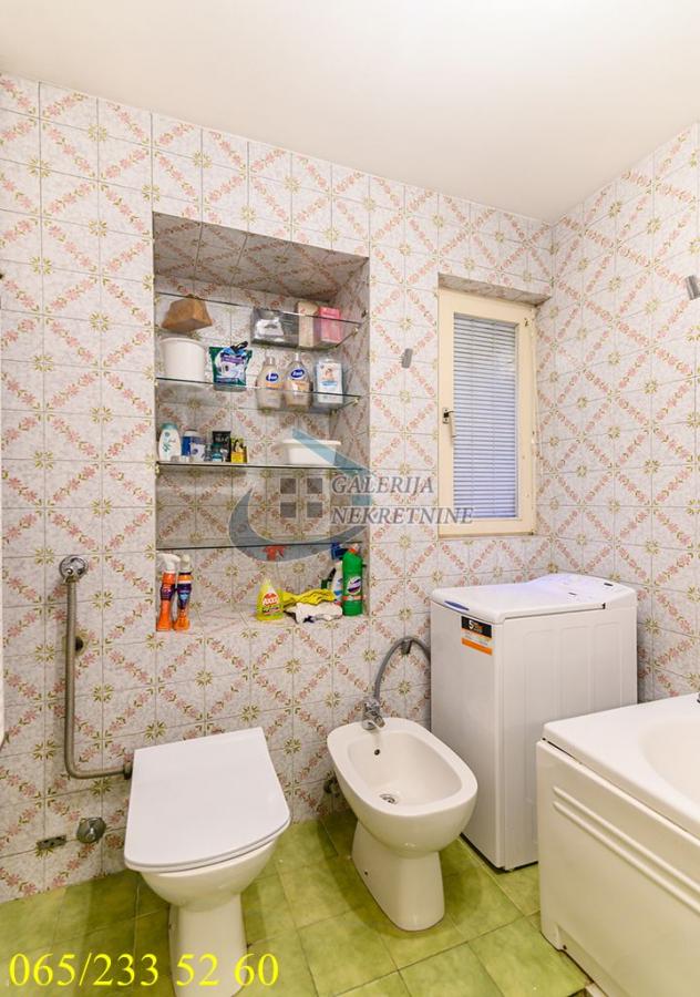 Trosoban stan na prodaju, Zeleni Venac, Beograd, 72m², 225.000 €