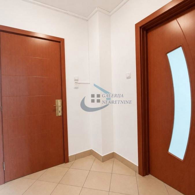 Garsonjera na prodaju, Autokomanda, Beograd, 33m², 129.000 €