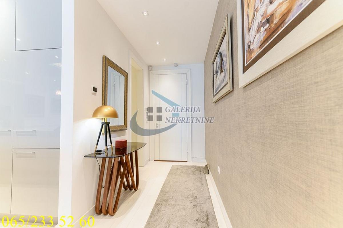 Dvosoban stan na prodaju, Dedinje, Beograd, 131m², 930.000 €